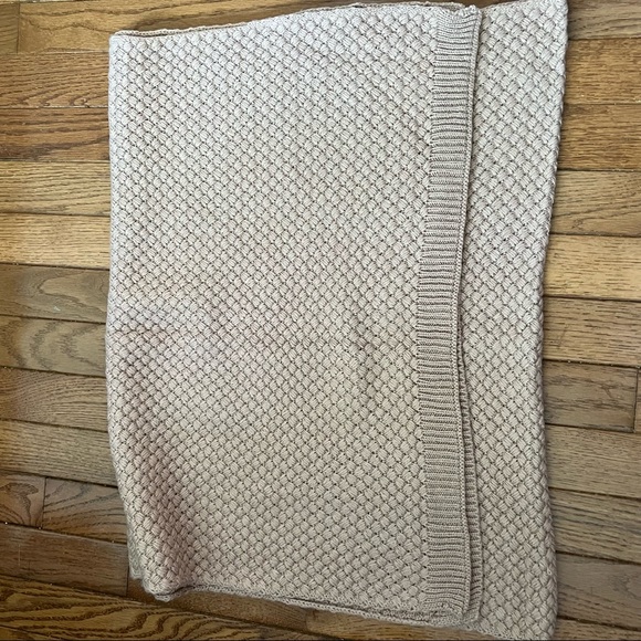 Various scarves - Picture 5 of 7